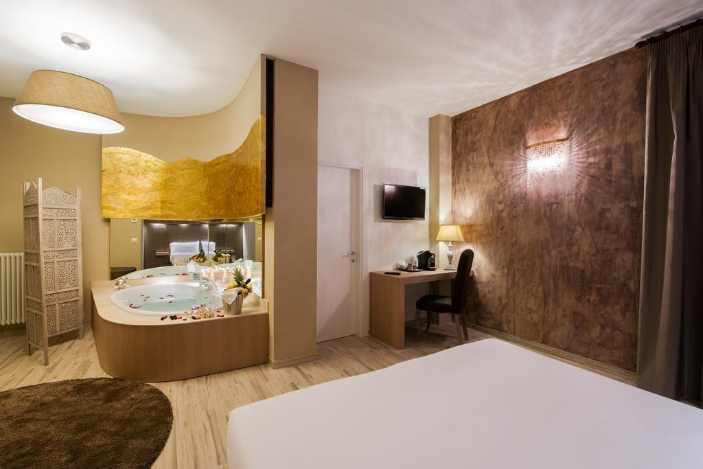 Le Dimore Del Re Trani Chambre photo